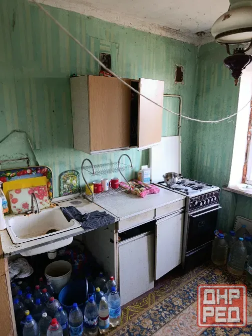 Продам 3-х кв полностью под ремонт Макеевка - изображение 1