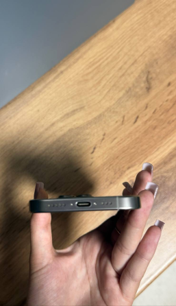 iphone 16 Pro Харцызск