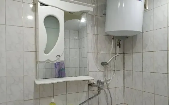 Вода круглосуточно ! Аренда 1 ком, Тренева, 5А, Шахтерская площадь, Киевский район ! Донецк