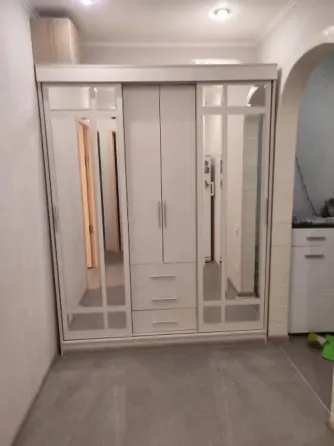 Продам 2к с холлом Высоцкого 5млн Донецк