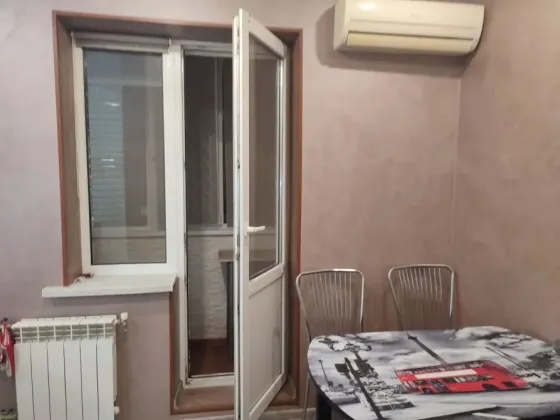 Продам 2к с холлом Высоцкого 5млн Донецк