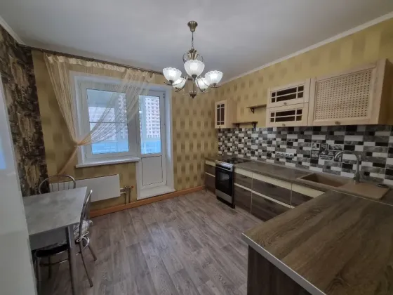 Сдается однушка в Куйбышевском Районе Донецк