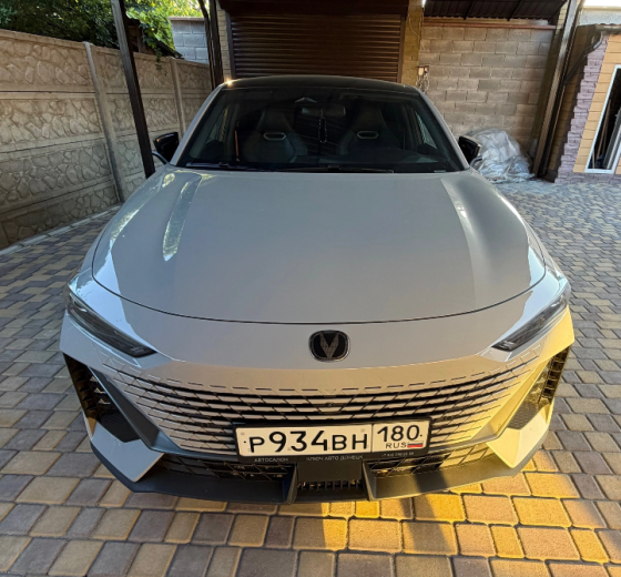 Продам Changan Uni-V, 1.5 AMT, 2023, 40.000 км Макеевка