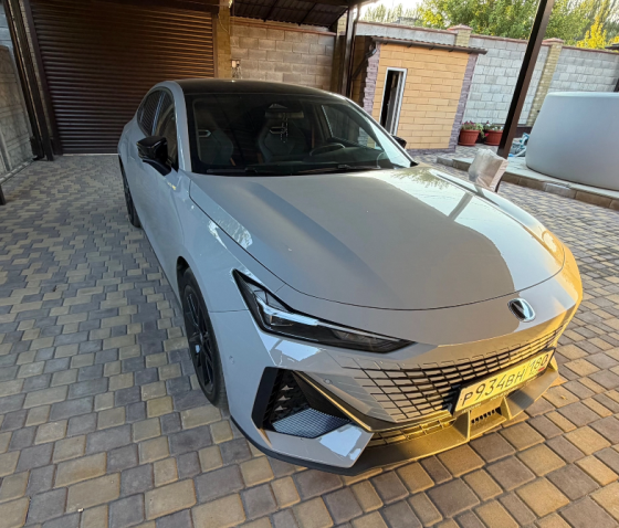 Продам Changan Uni-V, 1.5 AMT, 2023, 40.000 км Макеевка