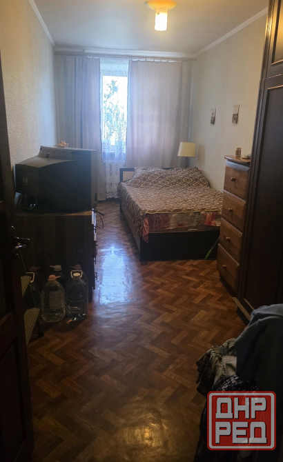 Продаётся 3к квартира г. Макеевка, Советский район, ул. Середы ( ориентир Больничный городок) Макеевка - изображение 2