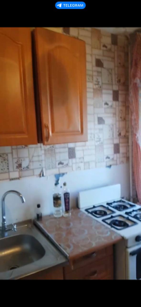 Продам гостинку м-рн Текстильщик Донецк