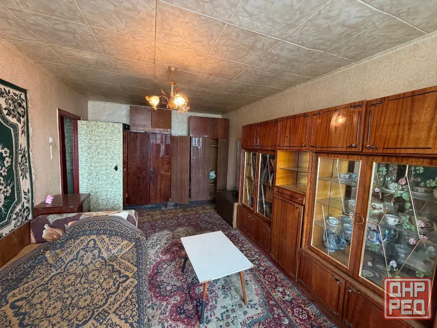 Продам 1 комн. кв., 3/9 эт., 31 м.кв. - Макеевка, мкр. Октябрьский, Горняцкий р-н Макеевка - изображение 1