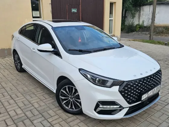Продам Omoda S5 2024 год Макеевка