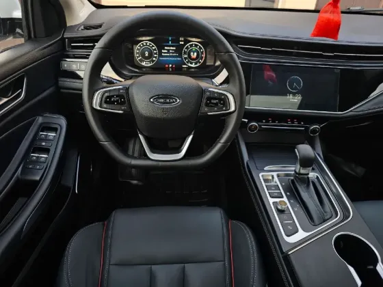 Продам Omoda S5 2024 год Макеевка