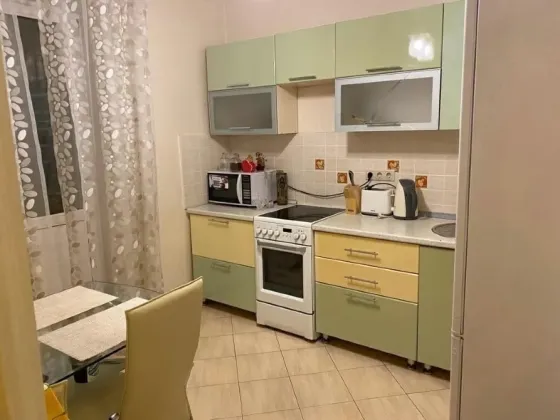 Сдаётся однокомнатная квартира в Буденовском районе Донецк