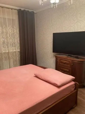 Сдаётся 2-х комнатная квартира в Ворошиловском районе Донецк