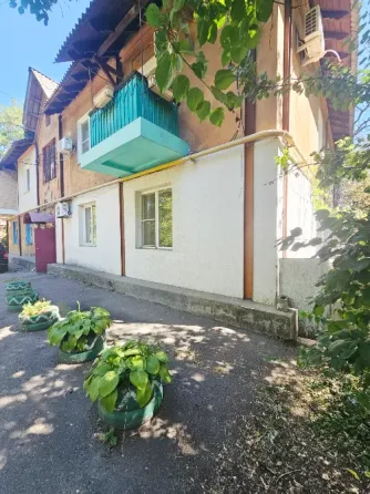 Продам 2х комн. квартиру 22 линия (детская больница) Макеевка