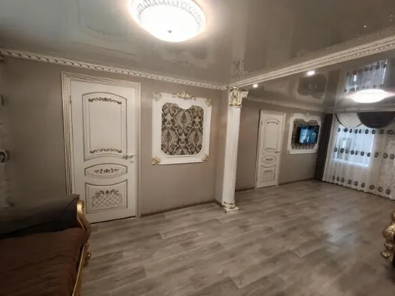 Дом с евроремонтом на Бакинских Донецк