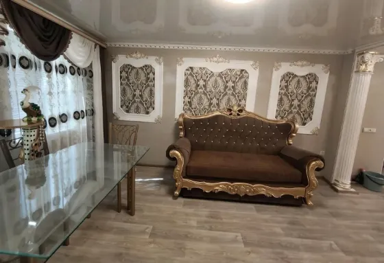 Дом с евроремонтом на Бакинских Донецк