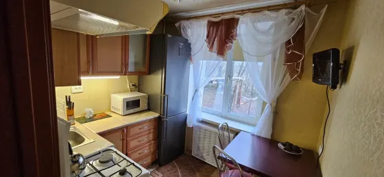 Реальная 2 к. кв. ул. Артема, в офис ехать не нужно Донецк