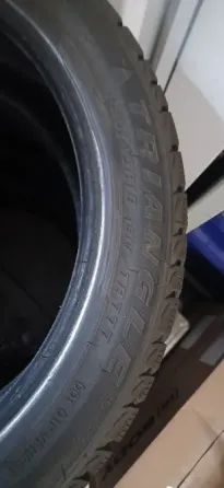 продам зимнюю резину 225/45/18 Донецк