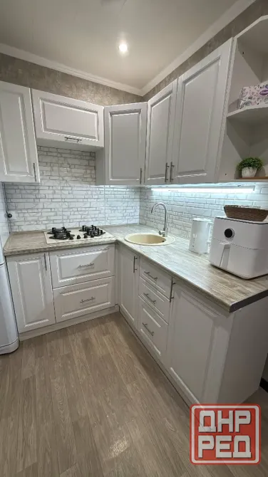 Продажа 1-комнатной квартиры с ремонтом в центре Червоногвардейского района Макеевки Макеевка - изображение 1
