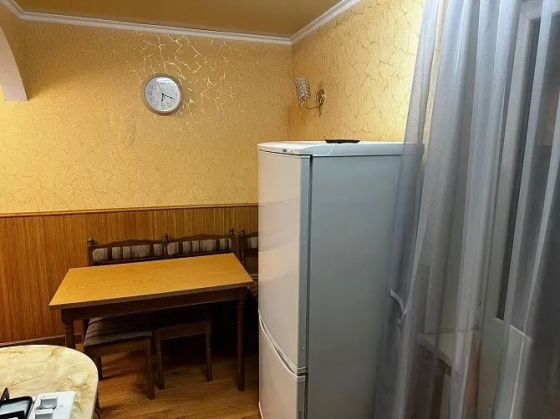 ПPОДAЖA: 1-комнатная квартира в Калининском районе! Донецк