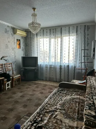 3-х ком кв м-н Зеленый Мирный этаж 2/9 Макеевка