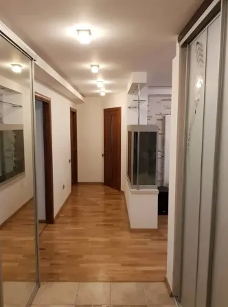 ПPOДAЖA: 4-комнатная квартира в Киевском районе города Донецка! Донецк