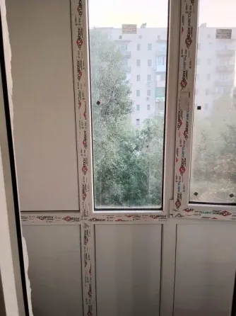 Срочно продам 1 комнатную малосемейку топаз Донецк