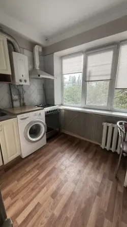 Продам 2 комнатную квартиру в центре Ворошиловского района Донецк