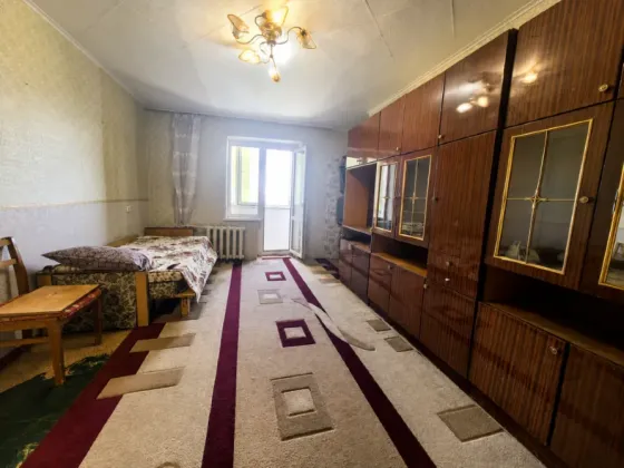 Продается 1-комнатная квартира в Левобережном районе Мариуполь