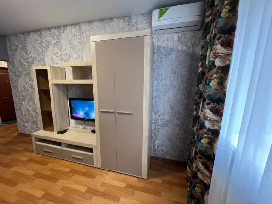 Сдам двухкомнатную квартиру в куйбышевском районе Донецк
