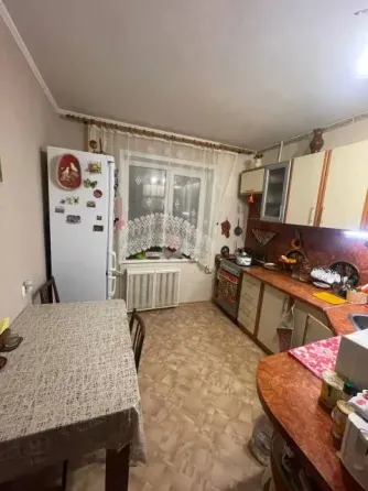 2 к кв 50м2 1\9 макеевка центрально городской рн даки (кврт шахтерский) 4.3 млн руб Макеевка