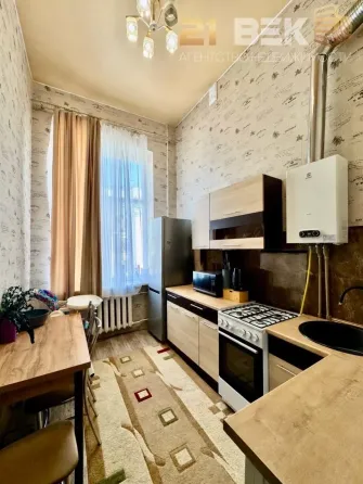 Продажа 2 комн.квартиры, Гастроном Москва Донецк