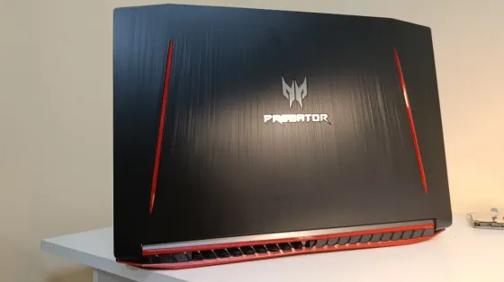 Большой игровой красавчик Acer Predator 13 игр Донецк