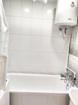 Продам 1 комнатную квартиру на Невском Мариуполь