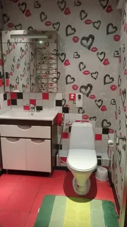 Продам 3к кв Шахтерская площадь Донецк