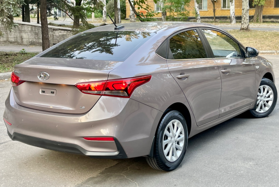 Hyundai Solaris Один хозяин из Краснодара состояние как новый ! Идеал ! Зелёная автотека ! Донецк