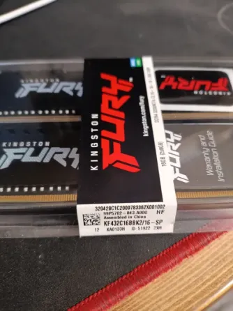 Оперативная память ddr4 2х8 16gb Макеевка