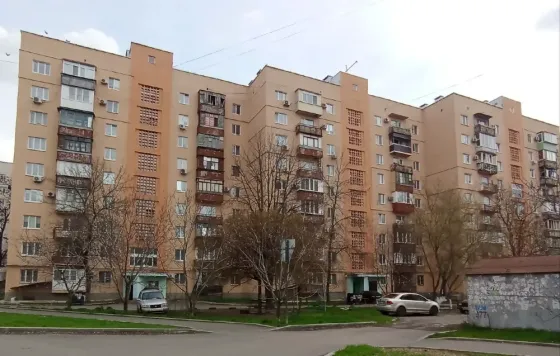 Продается уютная 1-комнатная квартира в Центральном районе по адресу:  улица Урицкого,108. Мариуполь