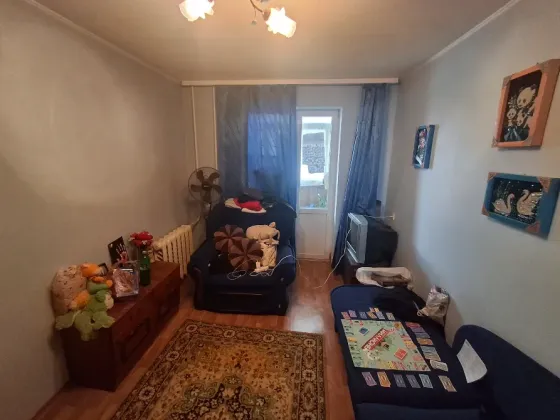 Продам 3-к квартиру Ленинский р-н Донецк