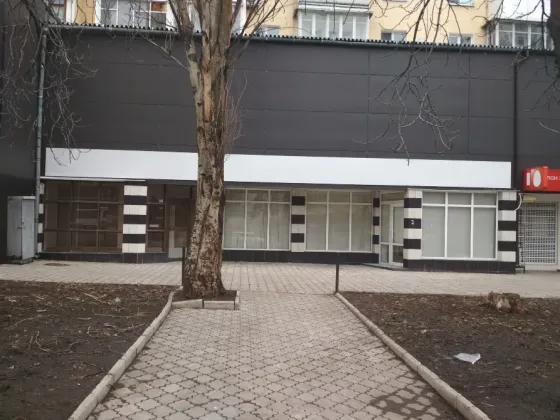 Сдаю 102 м Шахтерская площадь, магазин Вильнюс, отдельный вход Донецк