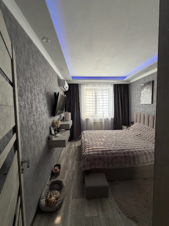 Собственник, продам 2к квартиру мкрн Зеленый 6 этаж Макеевка