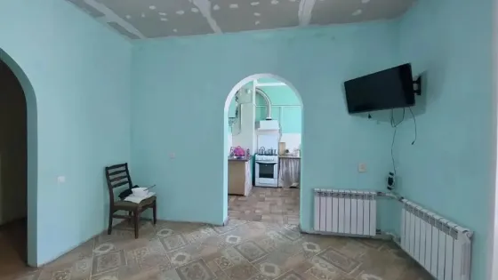 2 ком.сталинка ул.Николаевская Мариуполь