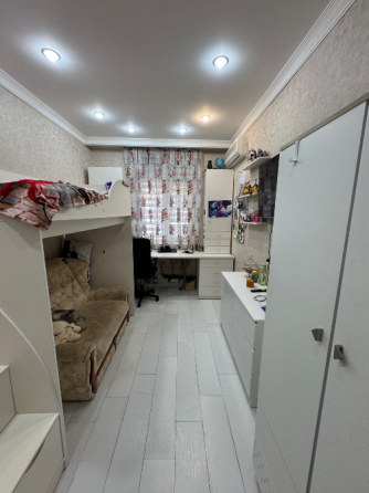 Продам эксклюзивную квартиру с гаражом Макеевка