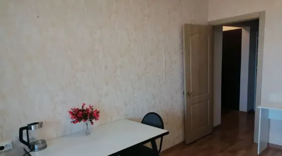 Сдается однушка в Ленинском Районе 23 000 рублей Ориентир Конти Донецк