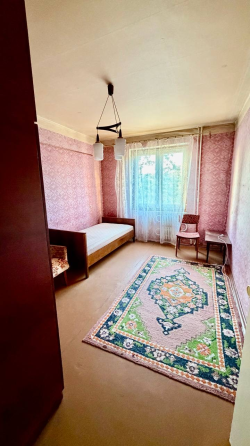 Продажа 3 комн. квартиры, ул. Нижнекурганска (ориентир Ледовая Арена) Донецк
