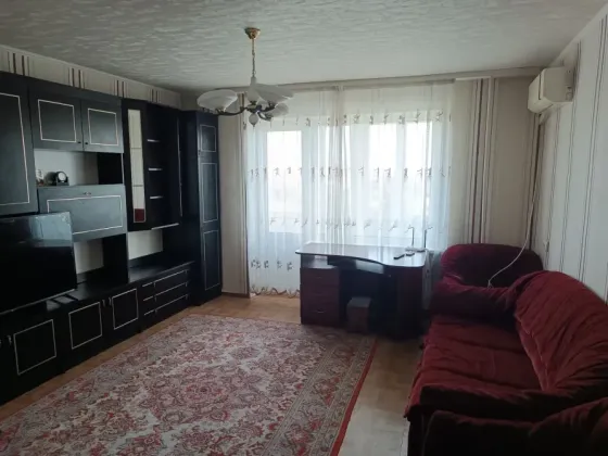 Продается 3 - х комнатная квартира, ул. Куйбышева Донецк