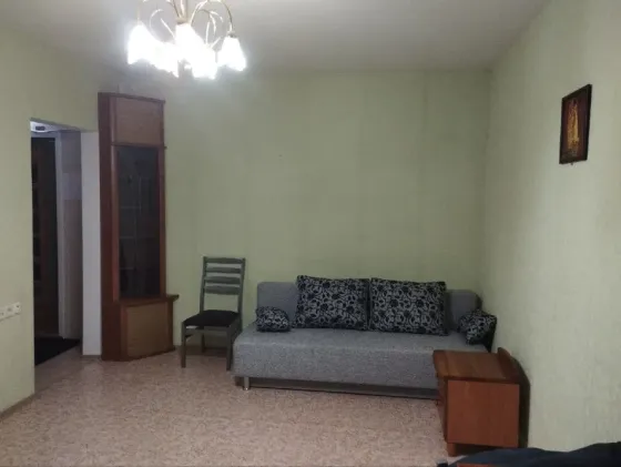 Продам 2к квартиру на Независимости 15. Донецк