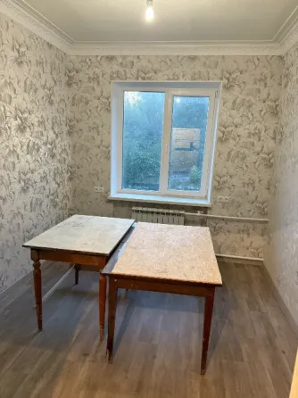Продам квартиру на Бажанова 2-х комнатная 50 кв.м. Макеевка