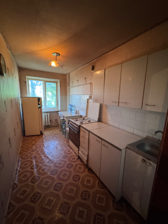 Продам 3к. Калининский район в двух уровнях Донецк