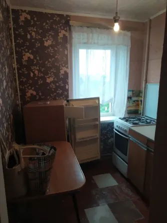Продам 1к квартиру 5/9 на Прожекторной, маленькая гостинка. Донецк