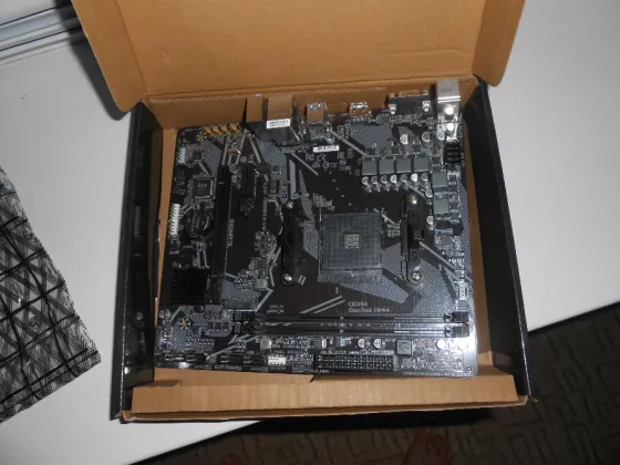 Материнская плата Gigabyte A520M K V2 Донецк