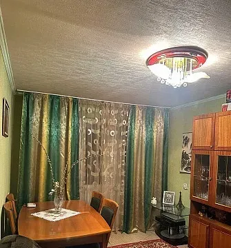 Продам 2-х комнатную, Центр, бул. Школьный Донецк